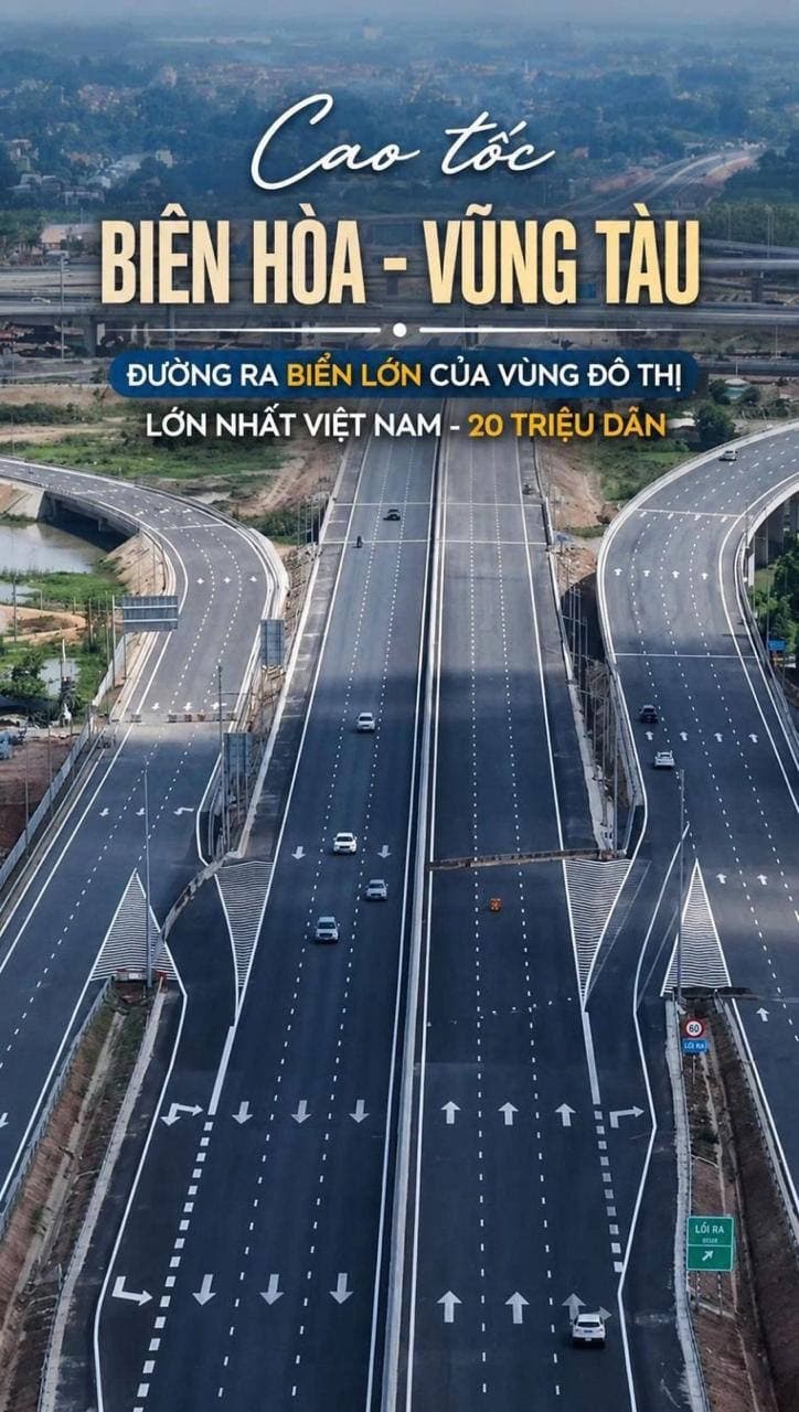 Ảnh chụp từ trên cao tuyến cao tốc Biên Hòa - Vũng Tàu nhiều làn xe